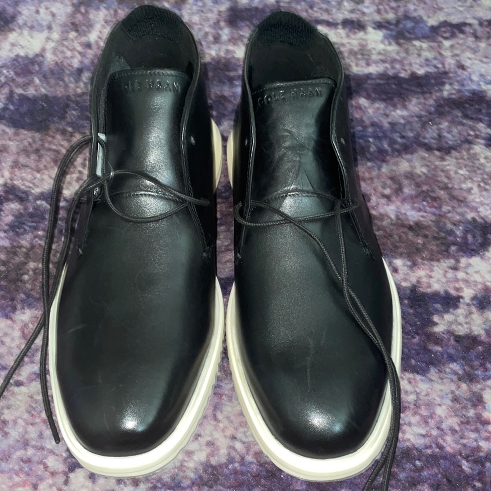 Cole Haan Grand + Chukka Black Smoot Leather boots NWT size 10.5